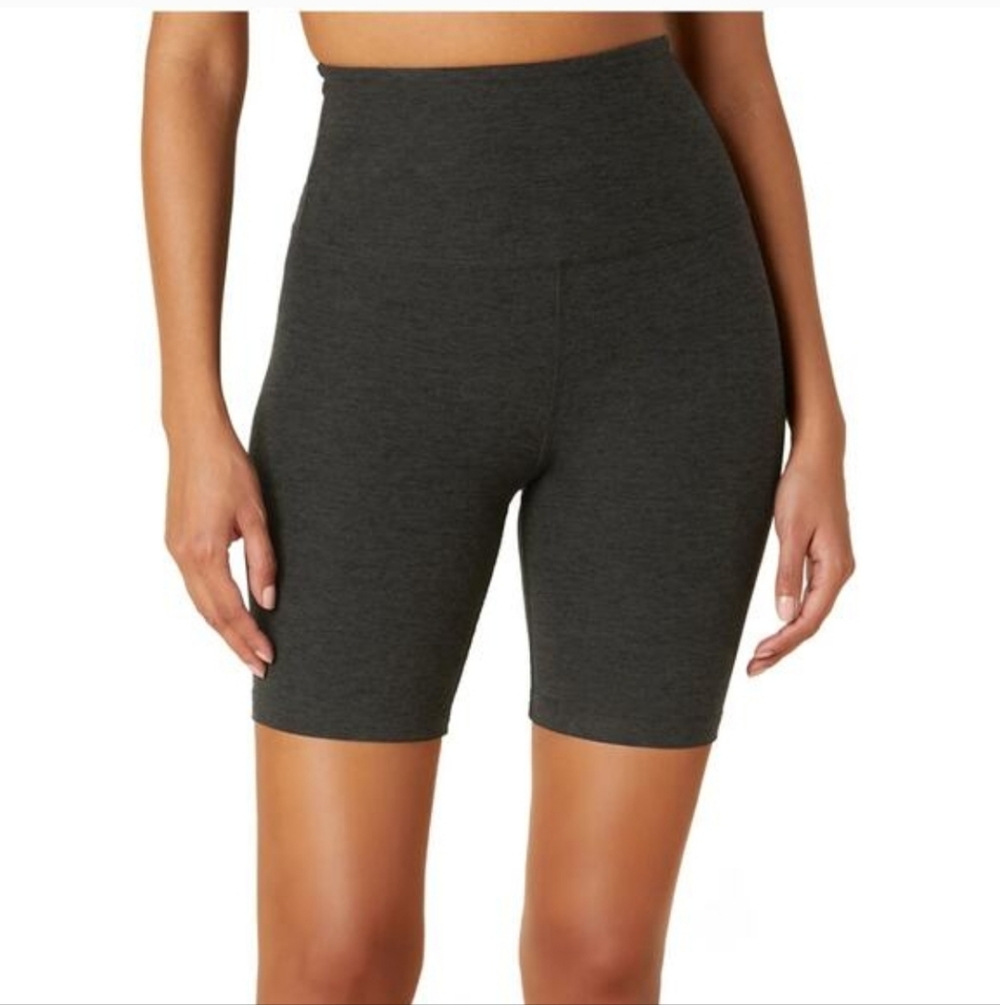 Beyond Yoga Space Dye Gray High Waist Biker Shorts Soft Size XS